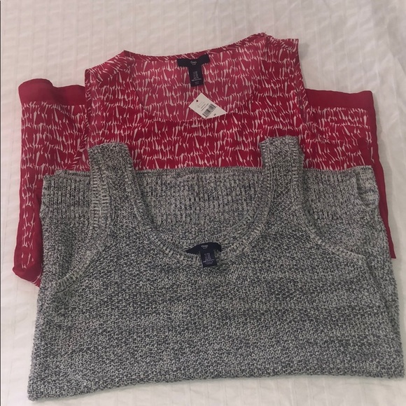 GAP Tops - GAP 🌷Tank Combo!!